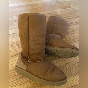 Girls Size 5 Ugg Boots